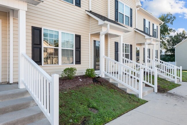 Photo - 1233 Cross Creek Cir