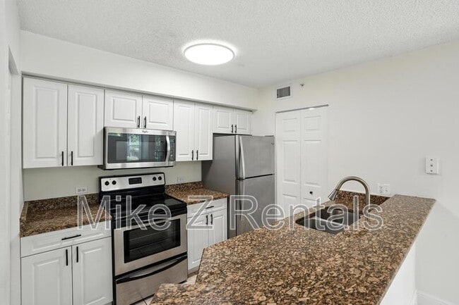 Photo - 8880 Colonnades Ct W Unit #422