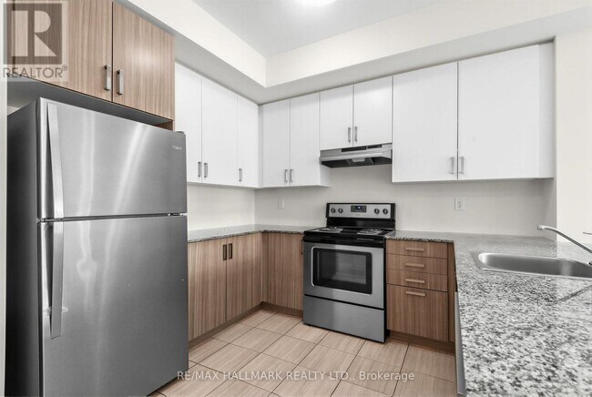 Photo - 181 Parktree Dr