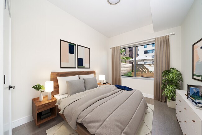 Photo - 65 Newkirk St