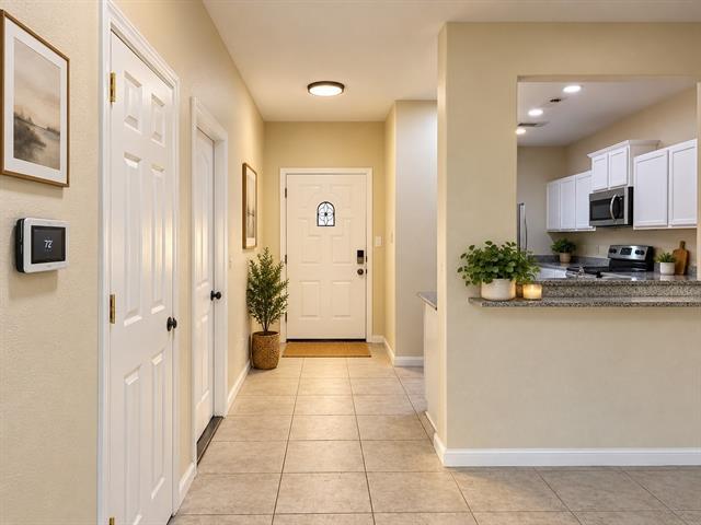 5945 Obsidian Creek Dr