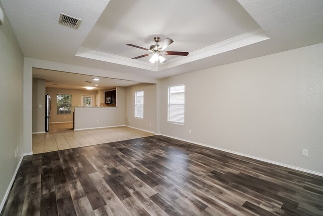 Photo - 818 Cowhide Dr