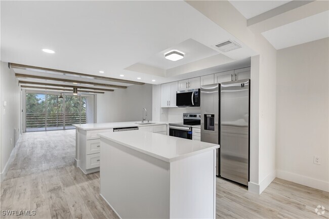 Building Photo - 15171 Cedarwood Ln Unit 3204 Rental