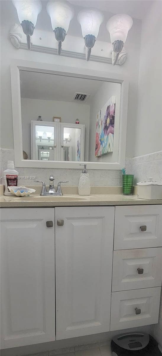 Photo - 3600 NE 170th St Unit 404