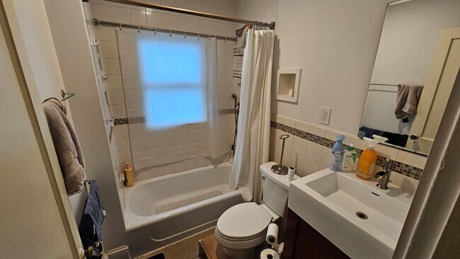 52 Greycliff Rd