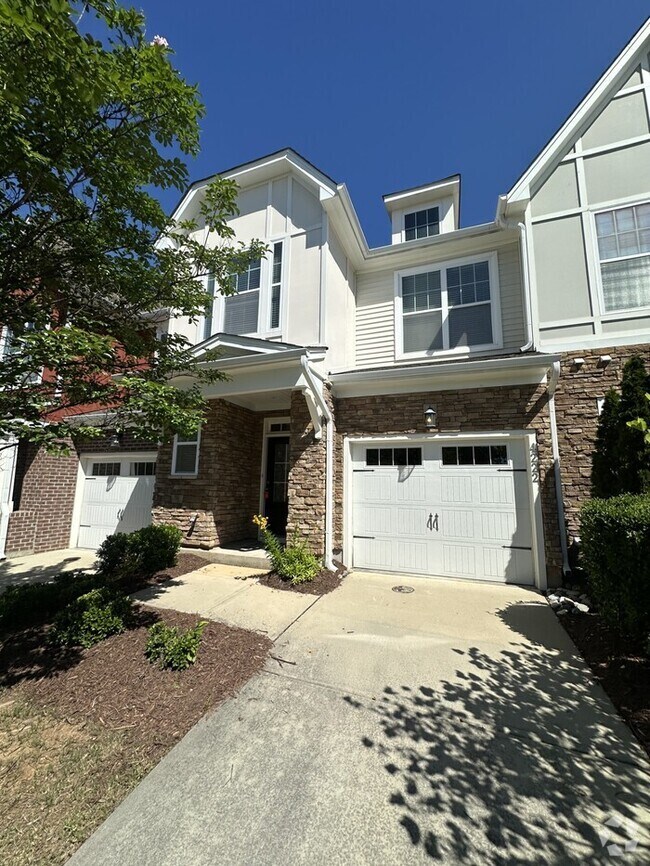 Building Photo - 4222 Vallonia Dr Rental