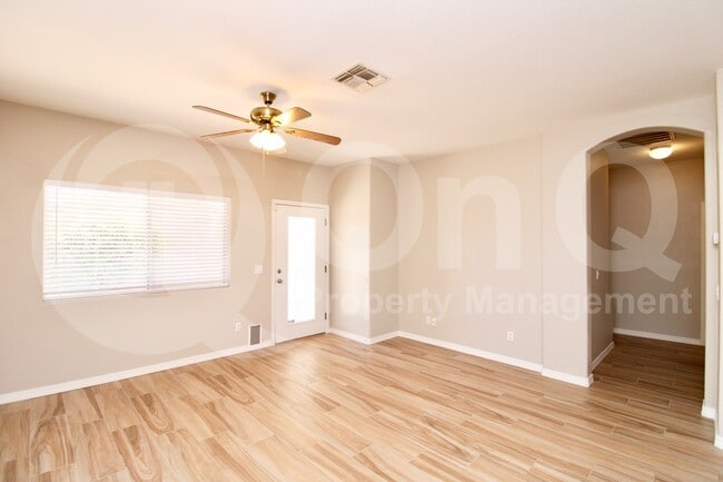 Photo - 3713 E Wyatt Way