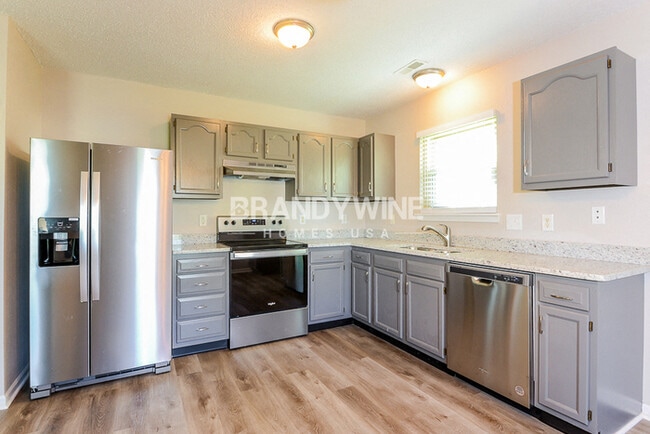 Photo - 118 Broadmoor Bend