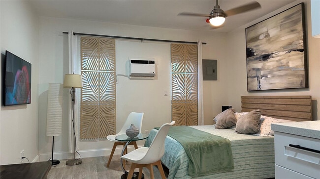 Photo - 1145 NE 17th Terrace Unit 2