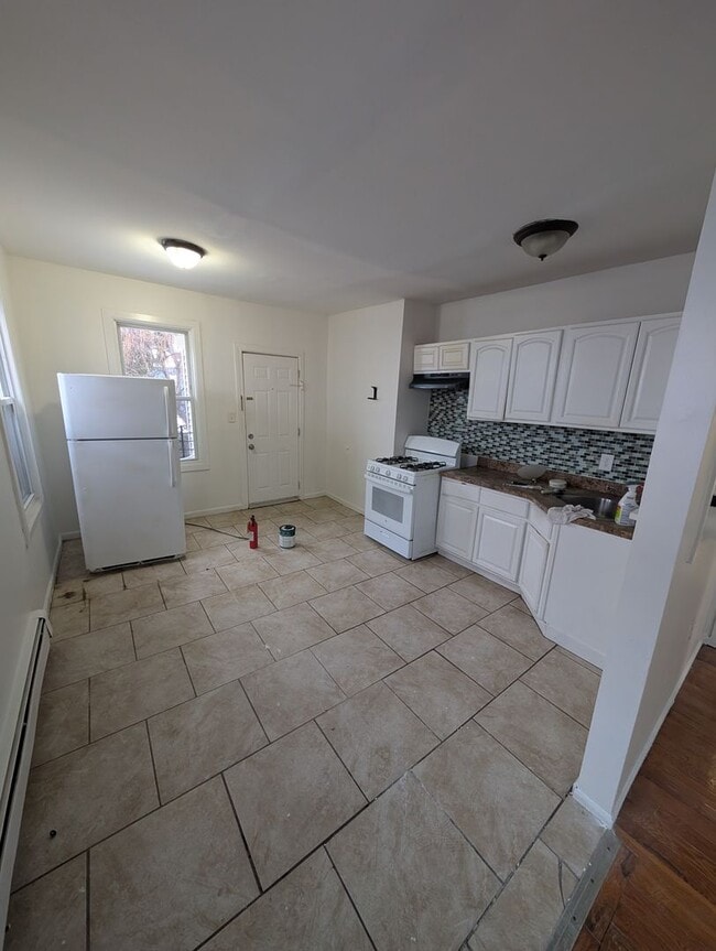 Photo - 764 S 17th St Unit Apt 2