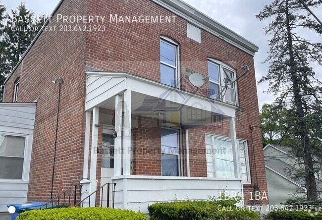 Building Photo - 115 Hubbard Pl Unit 2 Floor Rental