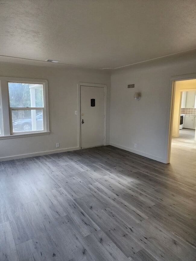 Photo - Country Home Between Empire and Waterford-  3 Bedroom 1 Bathroom With Central Heat And Air