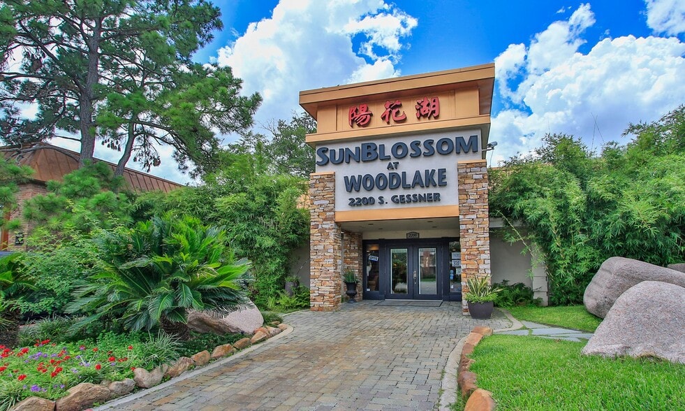 Leasing Office