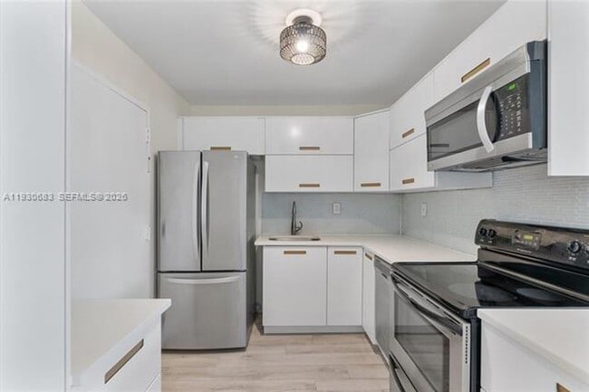 Photo - 10101 E Bay Harbor Dr Unit 10101 E Bay Harbor Dr # 206