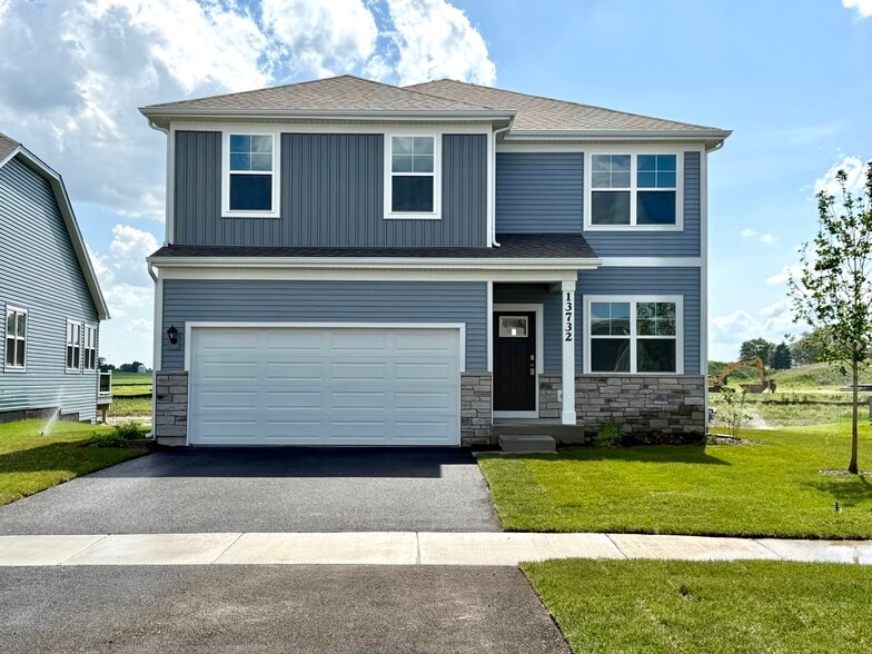 13732 Palmetto Dr