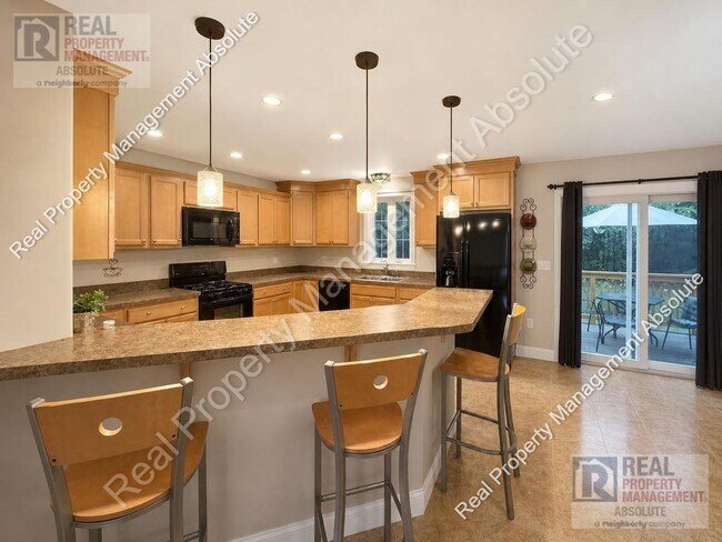 Photo - Prime Hudson Location: 3-Bed Townhouse Beside Benson’s Park