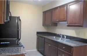 Photo - 312 W Yukon Dr