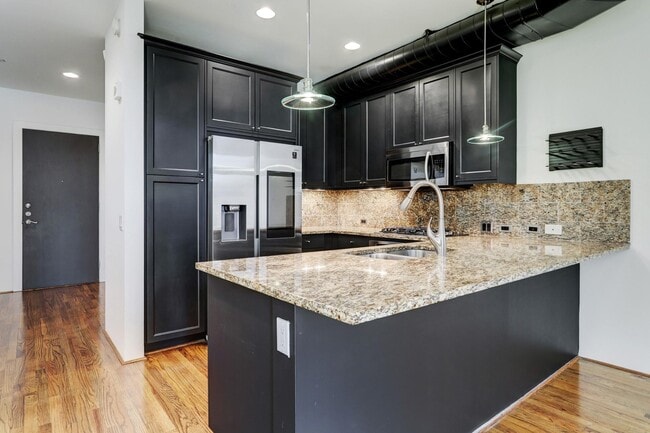 Photo - 5005 Hidalgo St Unit 413