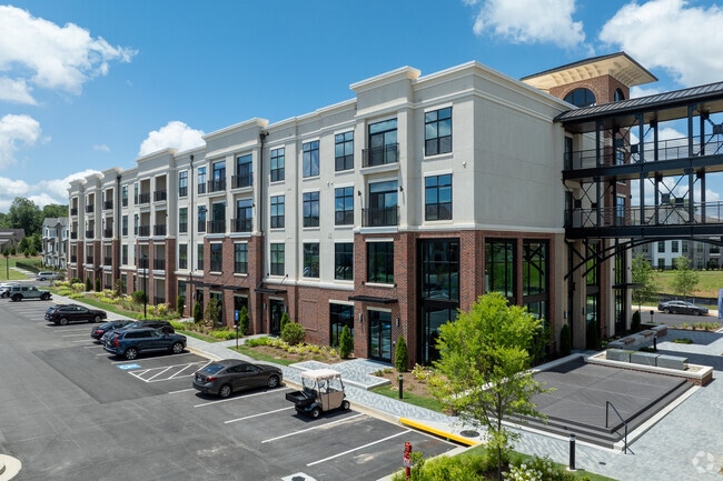 Las alturas en Sawnee Village - Heights at Sawnee Village