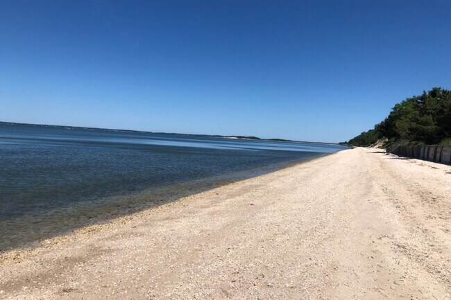 Photo - 69 Whalebone Landing Rd