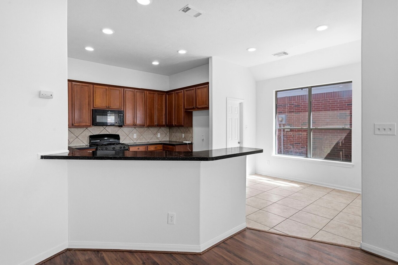 Photo - 17215 Fernchase Ct