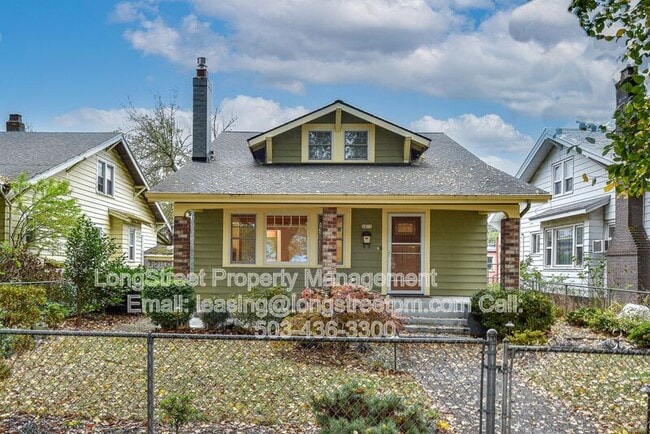 Photo - 2411 SE Elliott Ave