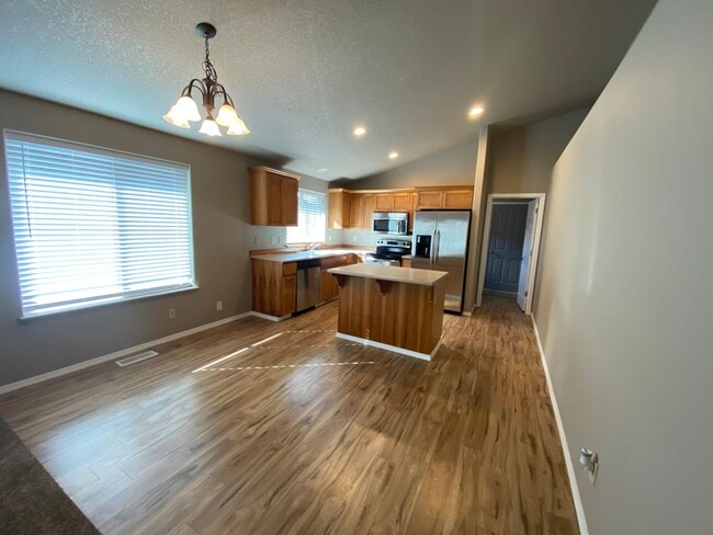 Photo - Single-Level Home in a Convenient NE Bend Location