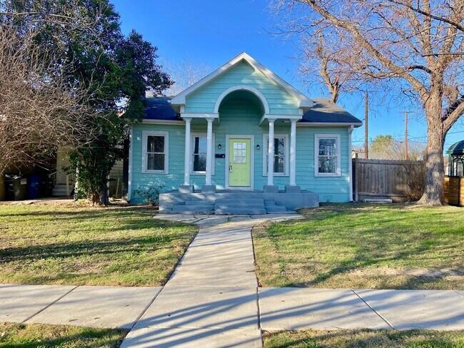 1047 E Highland Blvd