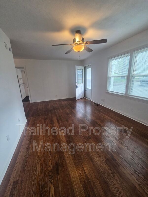 Photo - 6714 Richmond Ave