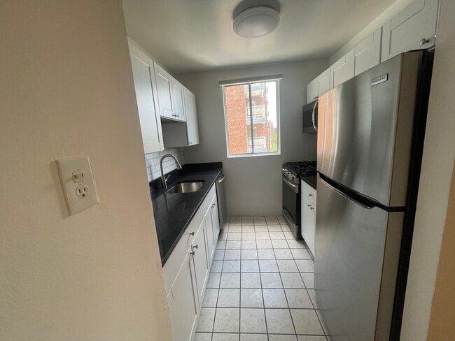 Photo - 2744 Johnson Ave Unit ThreeBedroom1.5Bath