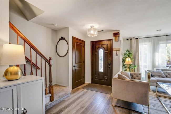 Photo - 125 Bedford Pl