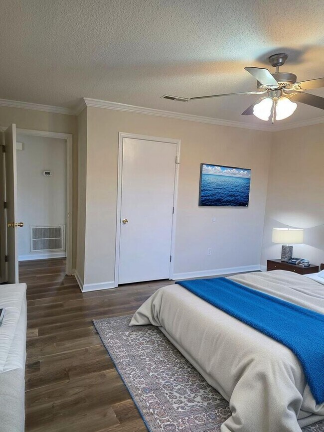 Photo - 5004A N. Moore Lane Unidad 5004A N. Moore Lane