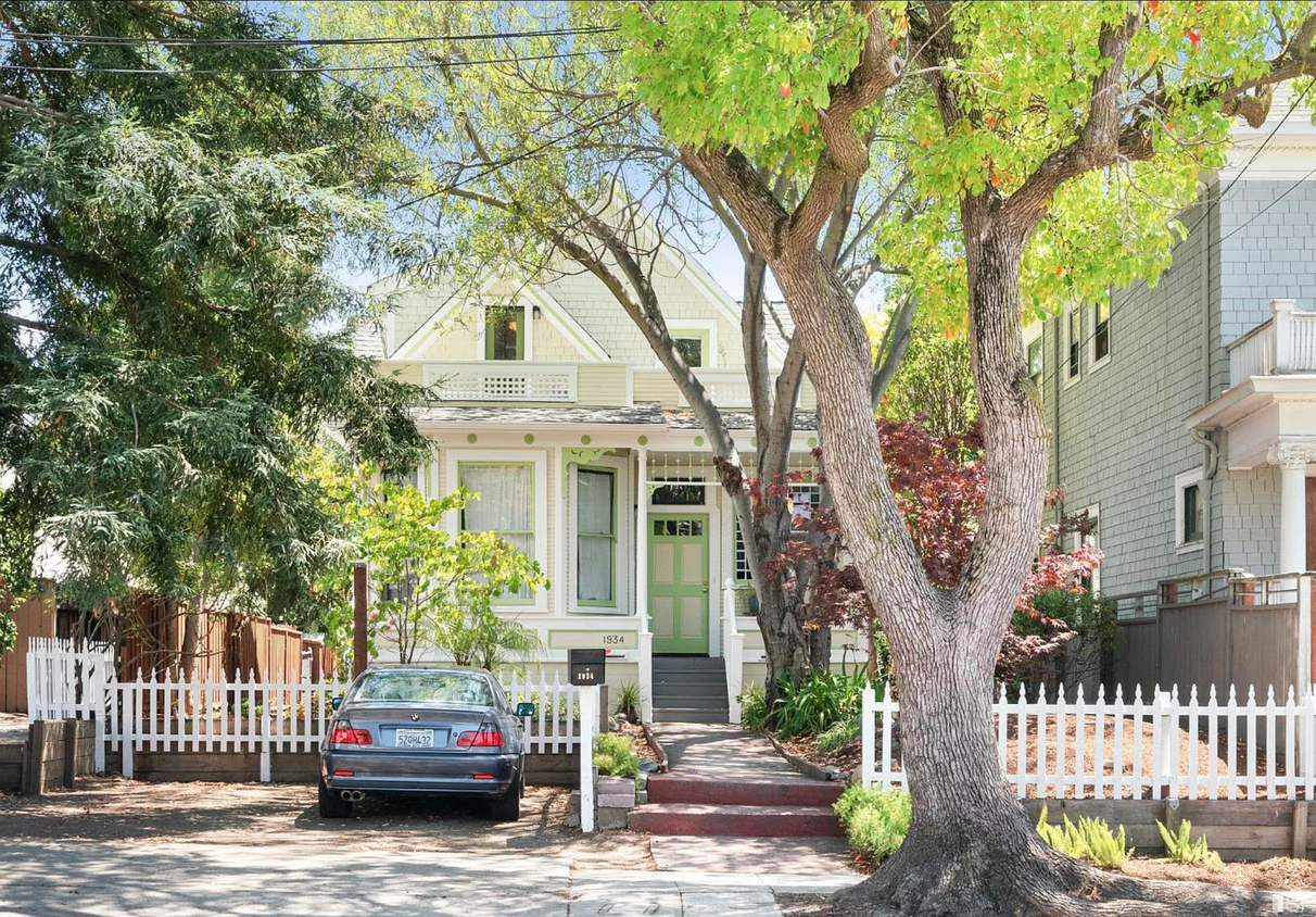 Photo - 1934 Stuart St (Berkeley, CA)