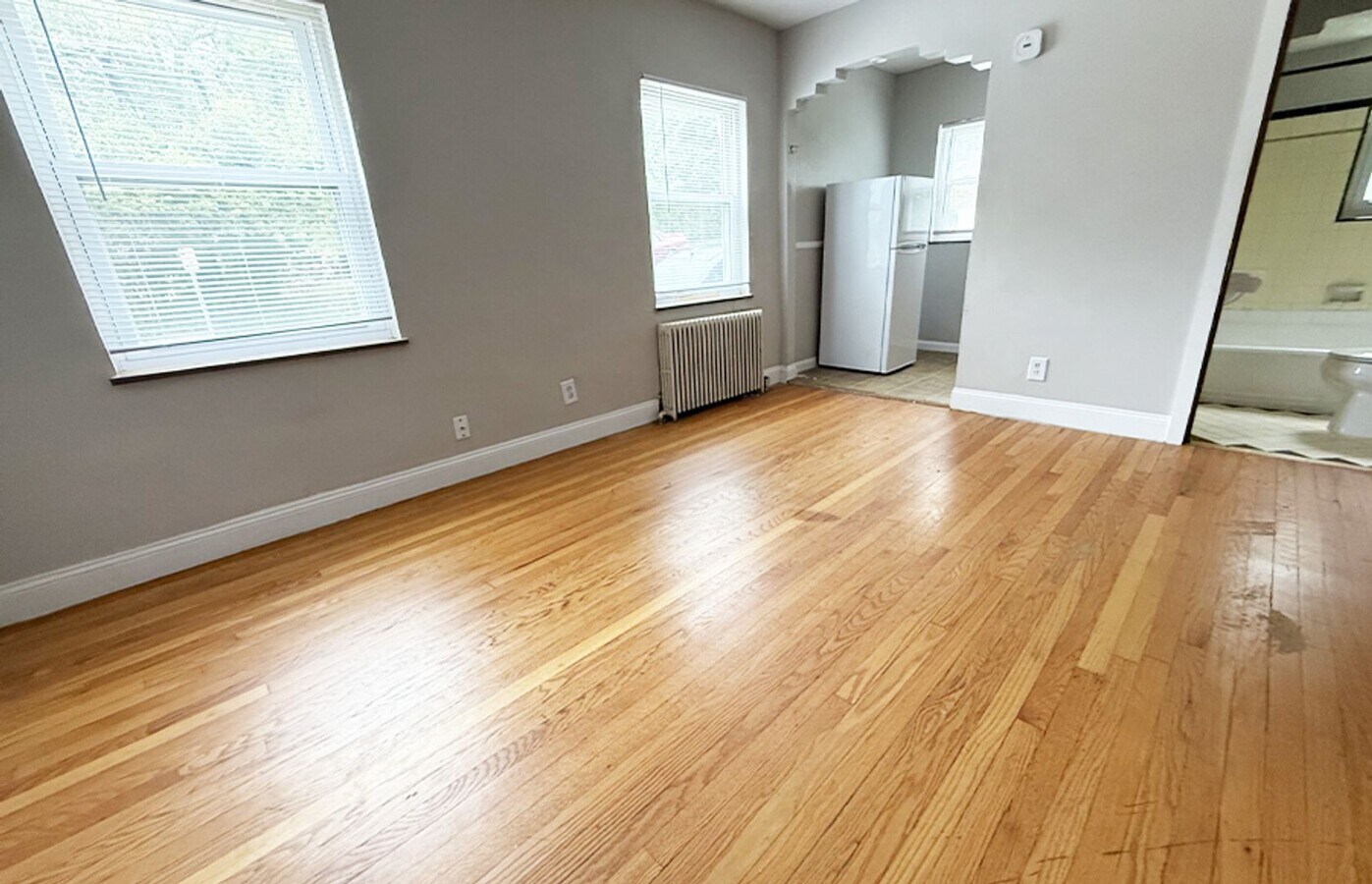 Photo - 960 Ludlow Ave Unit 960-01