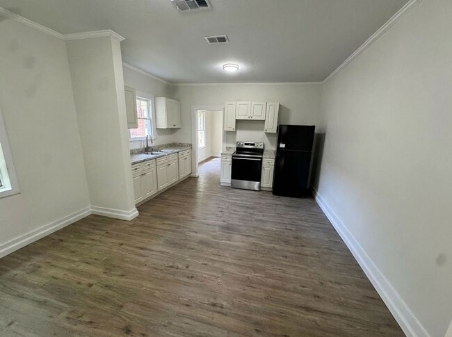 Photo - 3 Bedroom Single Family House 611 DIP in Mobile, AL 36606