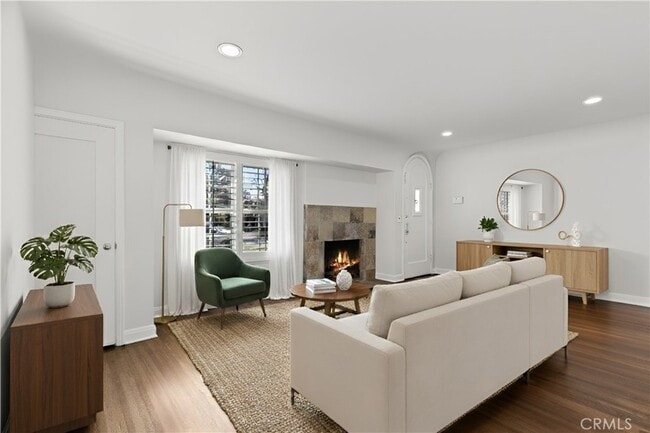 Photo - 11147 Hortense St