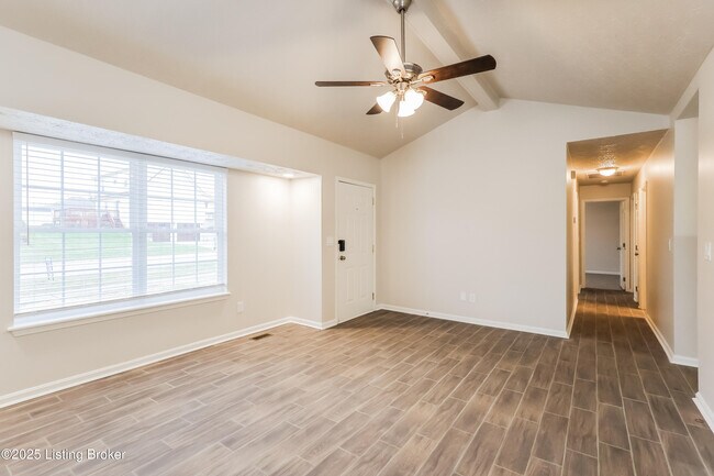 Photo - 10103 Lancewood Rd