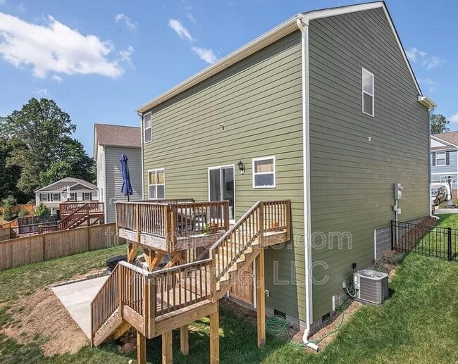 Photo - 354 Tavernier Ln