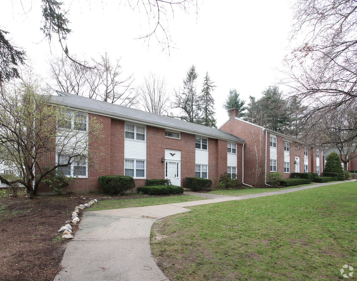 Photo - Sycamore Garden Apartments