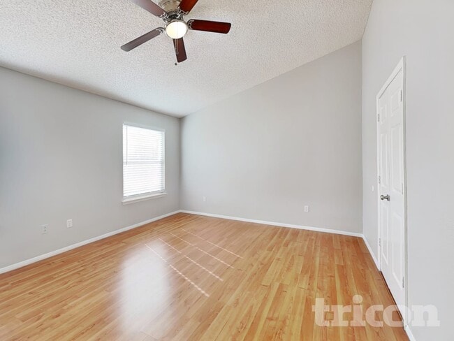 Photo - 6936 Sweetbriar Ave NW