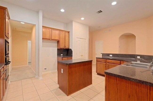 Photo - 11618 Columbia Pines Ln