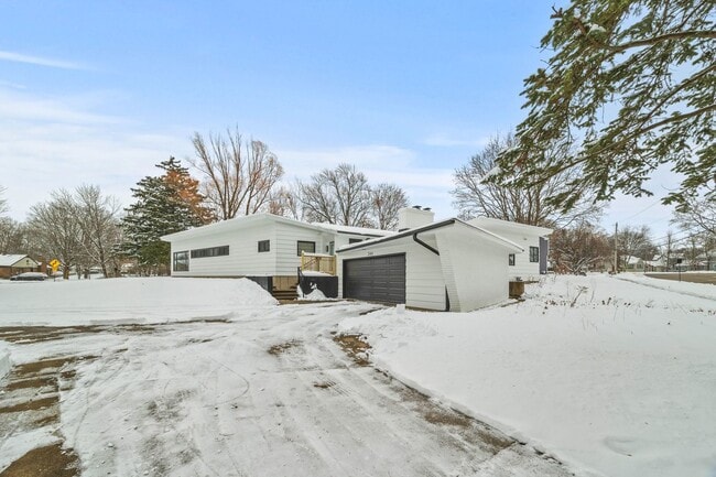 Photo - 246 Miller Ave