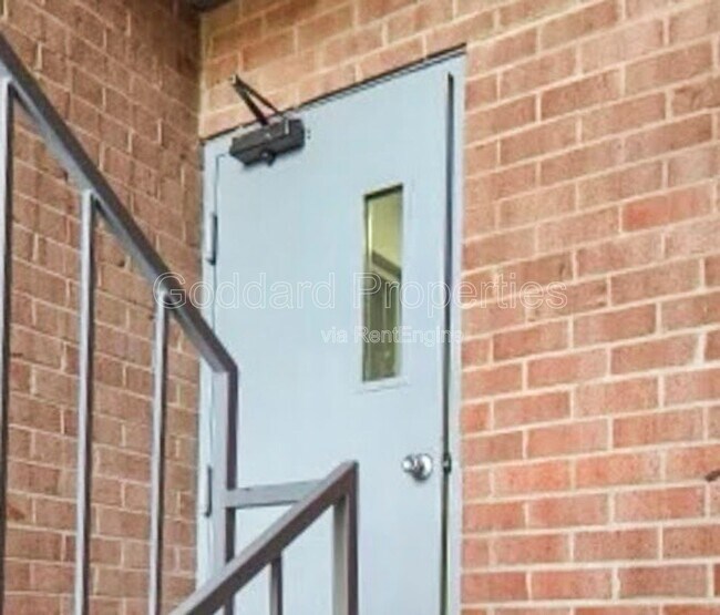 Photo - 479 Moores Mill Rd Unit Apt 4