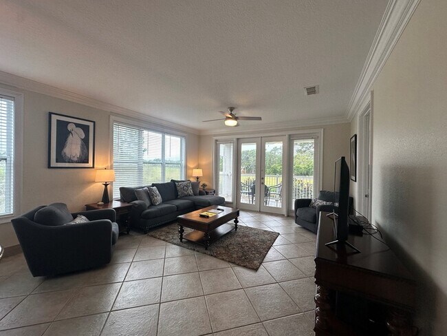 311 Eagles Way Unit 311