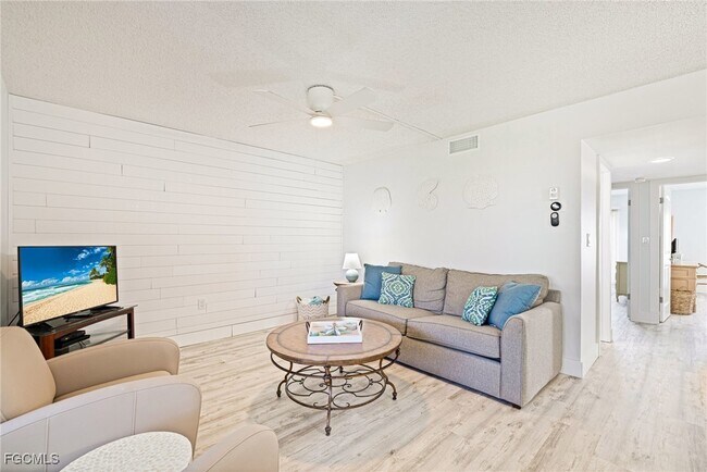 Photo - 25740 Hickory Blvd Unit 246