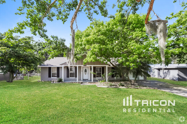 Building Photo - 1334 Stately Oaks Dr NW Rental