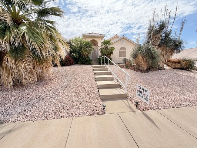Photo - Beautiful Ivins Home!!