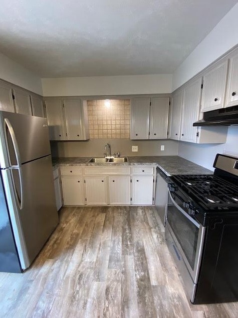 Photo - 998 52nd St SE