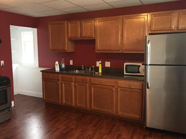 Photo - 289 Chelsea St Unit 2