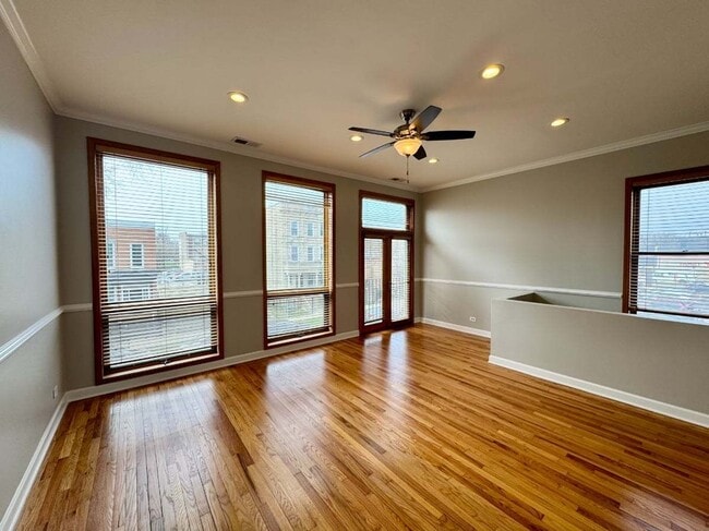 Photo - 1537 N Fairfield Ave Unit 3